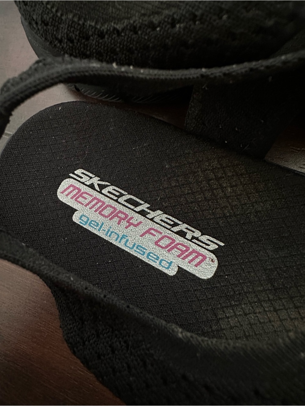 Size 11 Skechers Women’s Dual-Lite Memory Foam Slingback Sandals Black Comfort - Picture 6 of 8